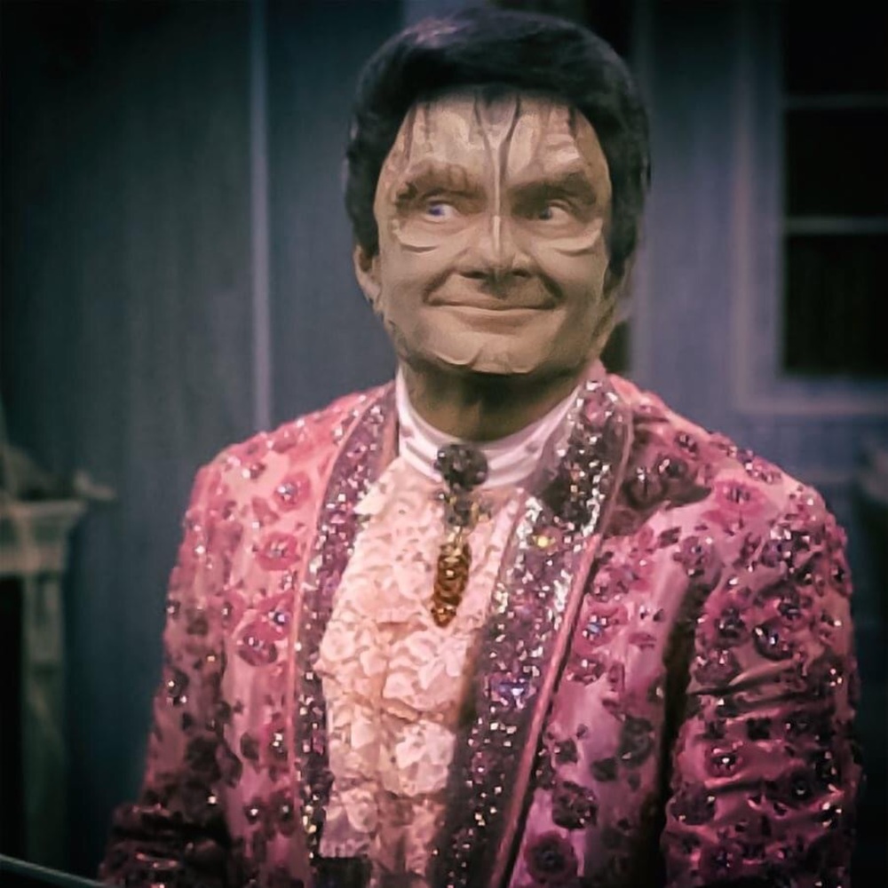 Meet your Posher, Miriam